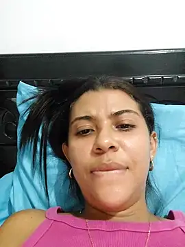 CallMeHeaven's cam snapshot