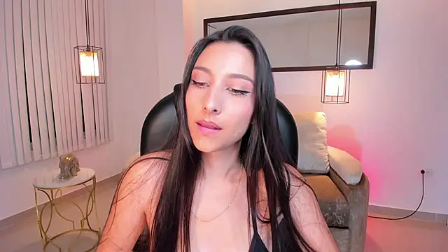 Kristen_Rousse's cam snapshot