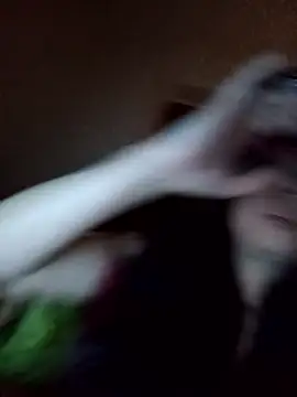 EdgedSleeve live sex cam