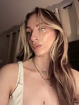 DallasAria's cam snapshot