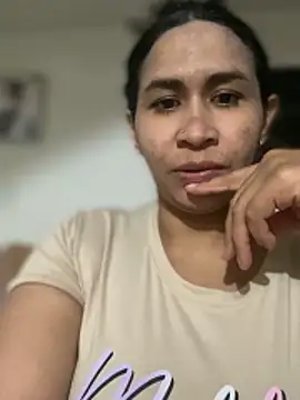 Carola-Ross live sex cam