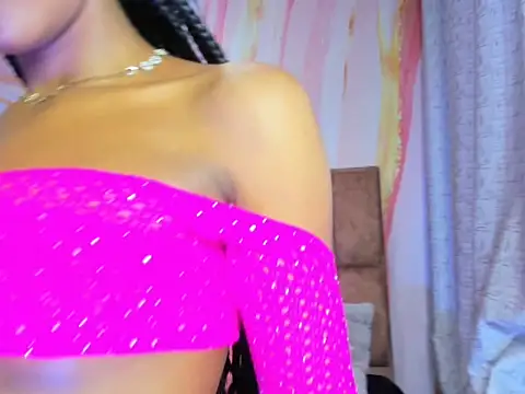 alix_noa's cam snapshot