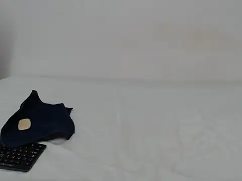 JUICYxLIPS's cam snapshot