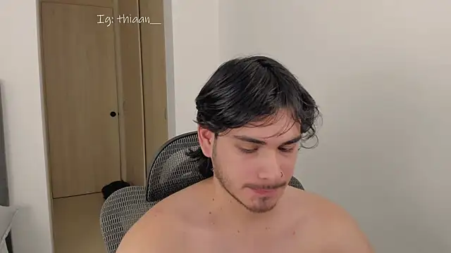thiaann live sex cam