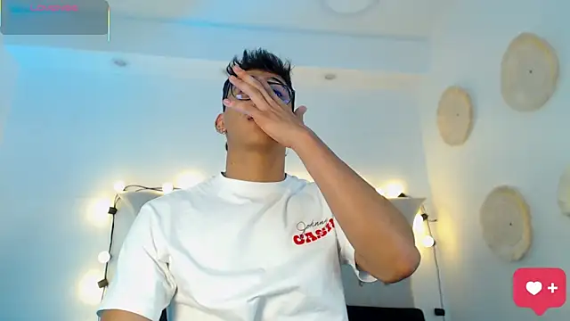 SalvadorFit's cam snapshot