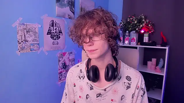 LeoBensyten live sex cam