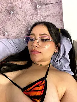 Veronica_Wins_'s cam snapshot