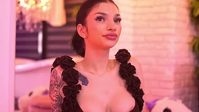 NyssaSky's cam snapshot