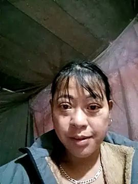 Minnakutew20 live sex cam