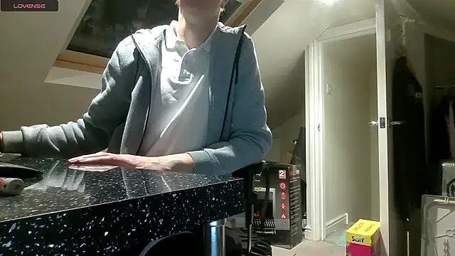 AdmiredThirty live sex cam