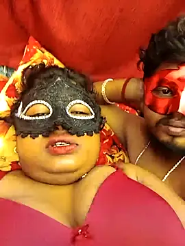 Love-Birds2's cam snapshot