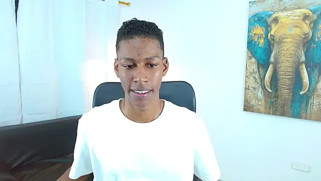 maiki18_'s cam snapshot