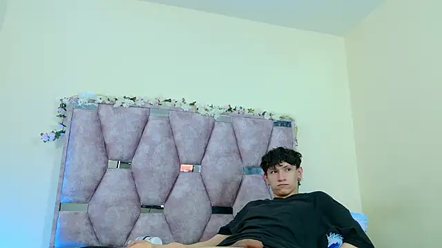 iris_and_damian live sex cam