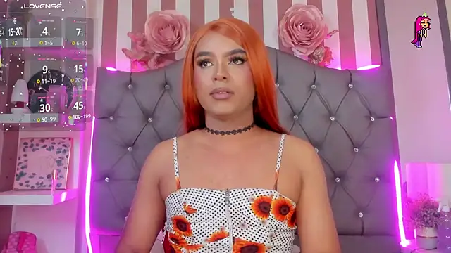 Star-Fire live sex cam