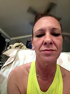 Lilbeezie81's cam snapshot