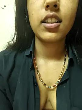 reetika6375's cam snapshot