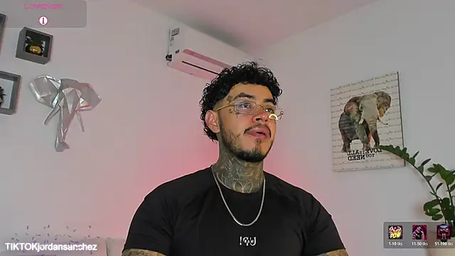 JordanSmiith_'s cam snapshot