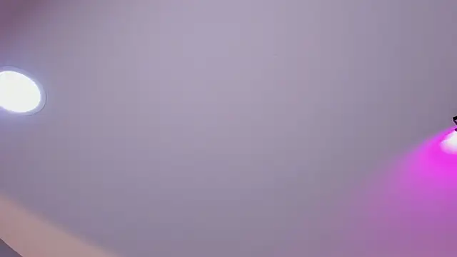 Amy_whittee's cam snapshot