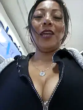 misshot_02's cam snapshot