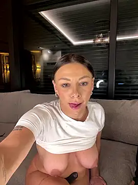 SexOnMyLvL's cam snapshot