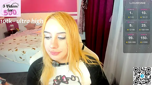 MoranaKit live sex cam