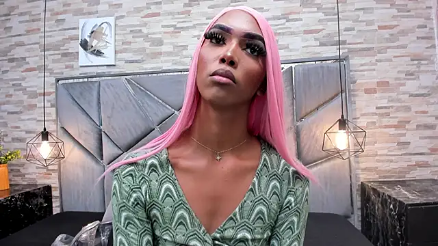 Fantasy_Trans_'s cam snapshot