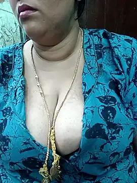 ashikaa_r live sex cam