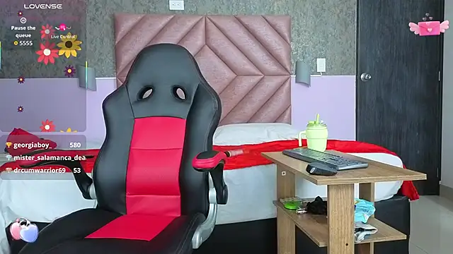 tabata_monroe's cam snapshot