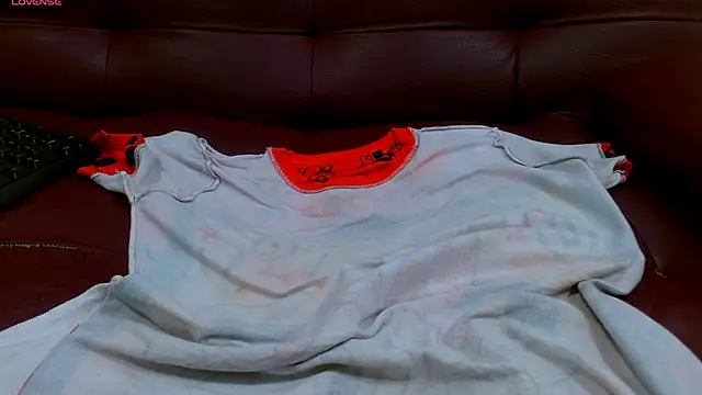 carolina_squirt21 live sex cam