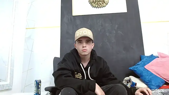 dia_fax18's cam snapshot