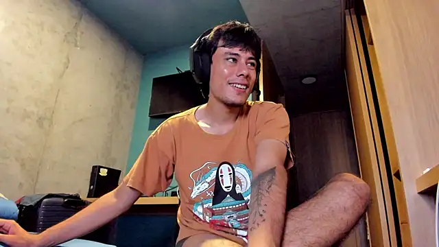 Huge_latin_cock's cam snapshot