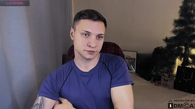 handsome_guy01's cam snapshot