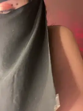 Jumanaa's cam snapshot