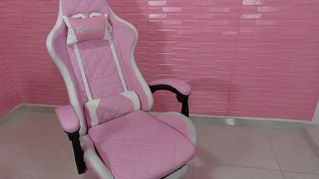 SoloplacerGirl's cam snapshot