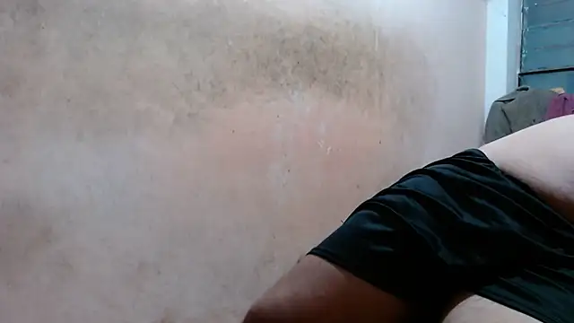 nakedlima's cam snapshot