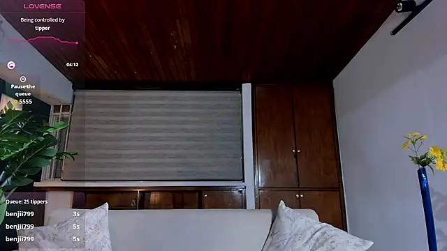 VenusCooper's cam snapshot