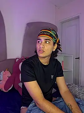 Fran_Smiths's cam snapshot