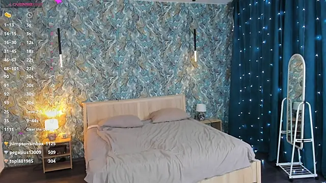 OdellaFrake live sex cam