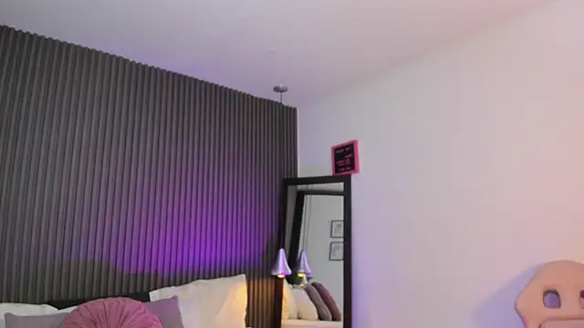 sammybrunette1's cam snapshot