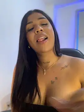 tinalove7 live sex cam