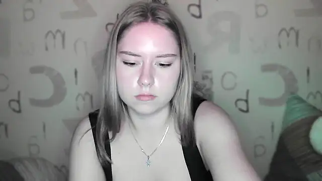 izabella_g's cam snapshot