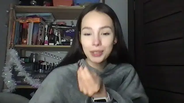 Yuna5343 live sex cam