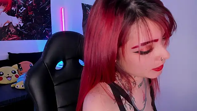 zara_rouxx's cam snapshot