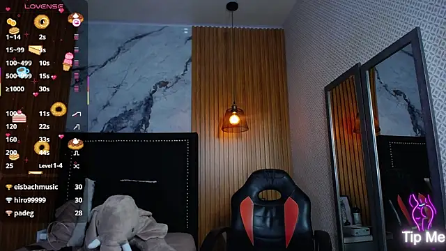 cassiehoward14's cam snapshot