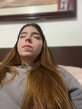 Cloew_Marz live sex cam