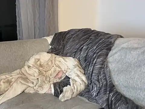 Poppy_frankie's cam snapshot