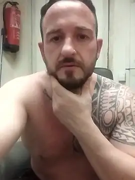 DarekOnly live sex cam