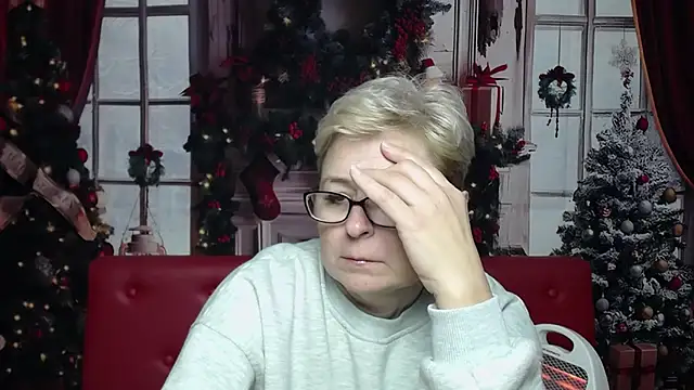 EmiliaGree's cam snapshot