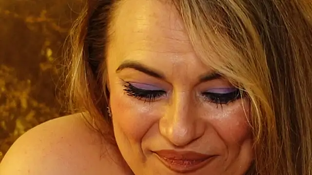 TanyaJade888's cam snapshot