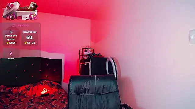 Kendall_hornyy's cam snapshot